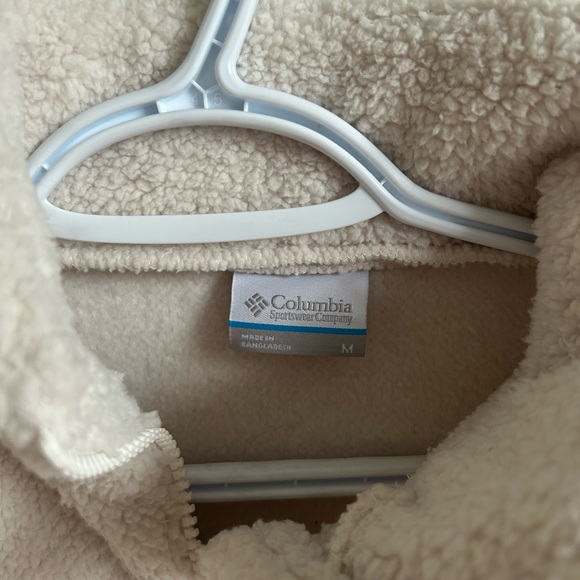 BNWOT Columbia Off White Vest - Picture 3 of 5